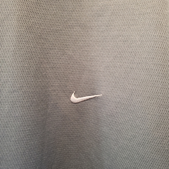 Vintage Nike Long Sleeve T Shirt Men's sz L Gray Mini Swoosh Logo - Picture 2 of 4